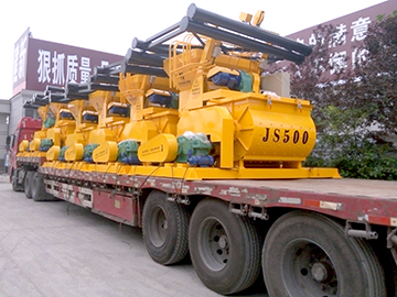 Recientemente, Jianxin Machinery envió 7 hormigoneras obligatorias a Chongqing